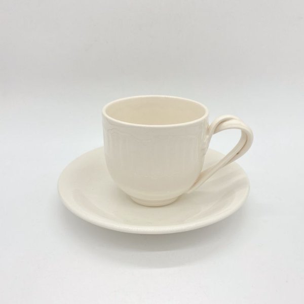 画像1: バーレイリーズウェア　シェルエッジカップ＆バーレイソーサー（白色）【製造中止】 (1)